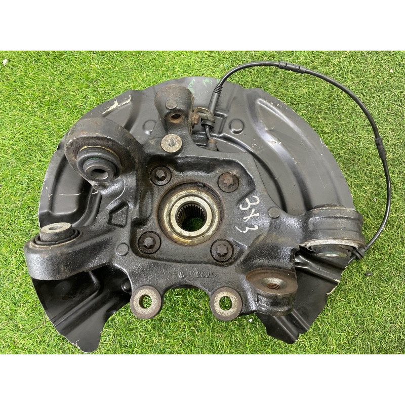 Цапфа подвески (подвеска) BMW X3 F25 2013 3.0 N55B30 33406797569