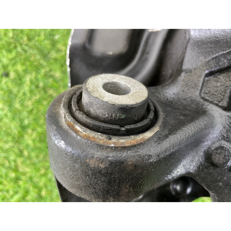 Цапфа подвески (подвеска) BMW X3 F25 2013 3.0 N55B30 33406797569