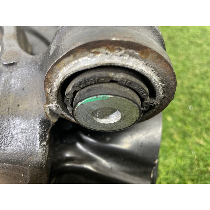 Цапфа подвески (подвеска) BMW X3 F25 2013 3.0 N55B30 33406797569