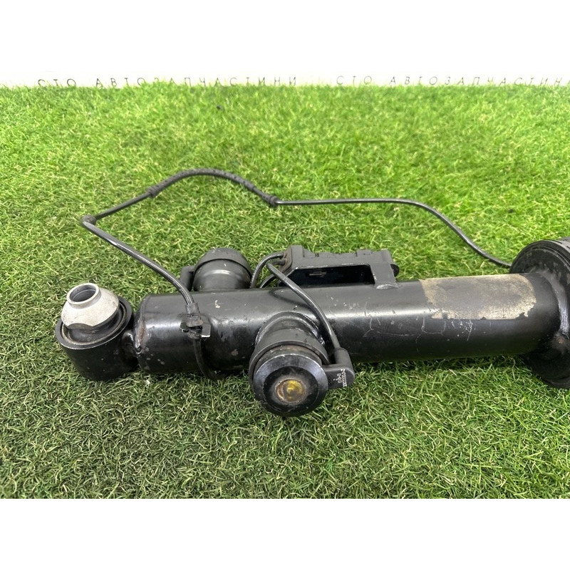 Амортизатор в сборе (подвеска) BMW 7-series F01 2011 3.0 N54 37126796928