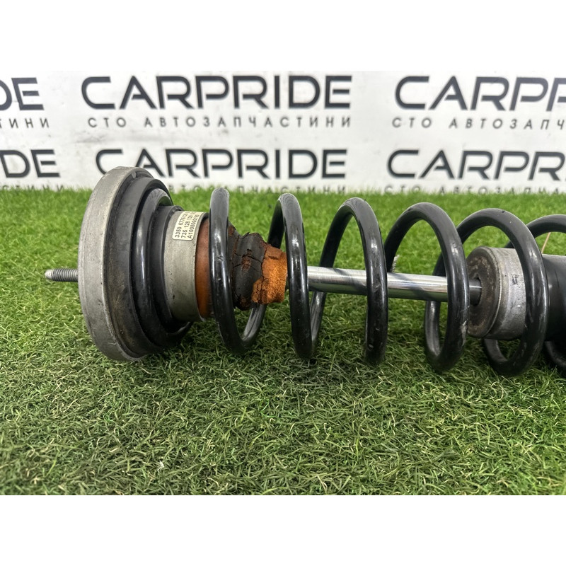 Амортизатор в сборе (подвеска) BMW 7-series F01 2011 3.0 N54 37126796928