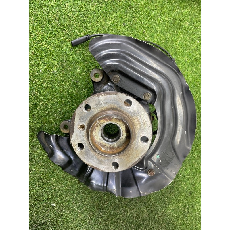 Поворотный кулак (подвеска) BMW X3 F25 2013 3.0 N55B30 31216855954