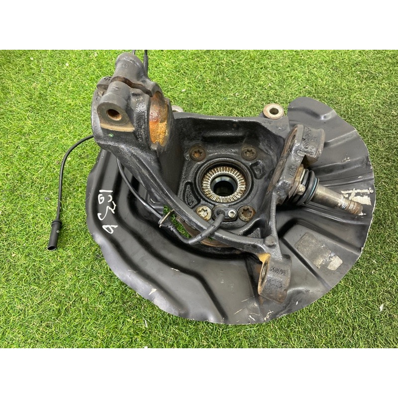 Поворотный кулак (подвеска) BMW X3 F25 2013 3.0 N55B30 31216855954