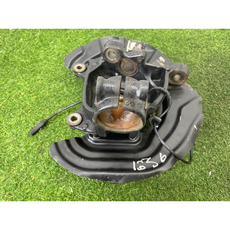 Поворотный кулак (подвеска) BMW X3 F25 2013 3.0 N55B30 31216855954