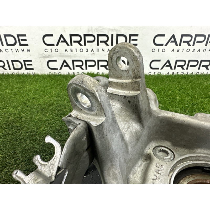 Цапфа подвески (подвеска) AUDI Q7 4M 2017 3.0 CREC 4M0505432AF