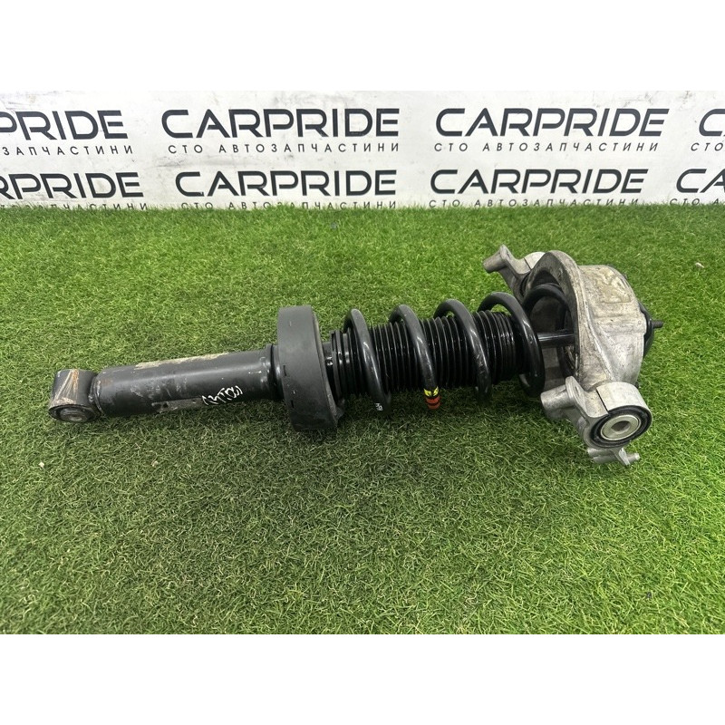 Амортизатор в сборе (подвеска) Volkswagen Touareg NF 2015 3.6 CGRA 7P6513029BG