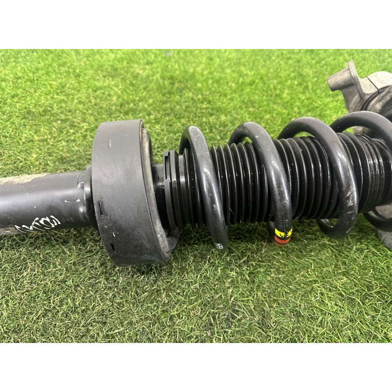 Амортизатор в сборе (подвеска) Volkswagen Touareg NF 2015 3.6 CGRA 7P6513029BG
