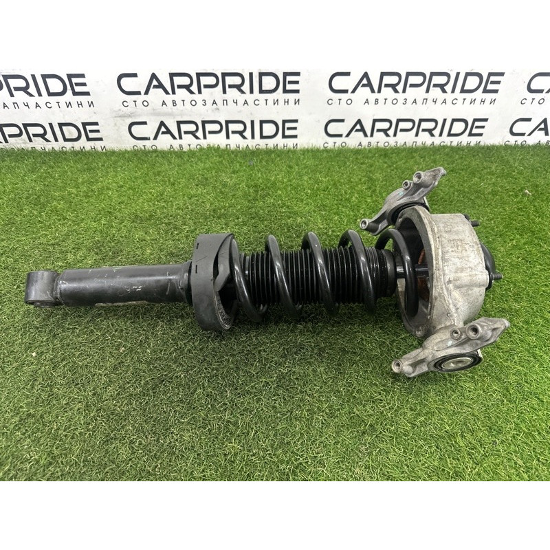 Амортизатор в сборе (подвеска) Volkswagen Touareg NF 2015 3.6 CGRA 7P6513029BG