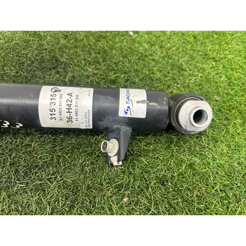 Амортизатор (подвеска) BMW X5 E70 2011 3.0 N55B30 33526781921