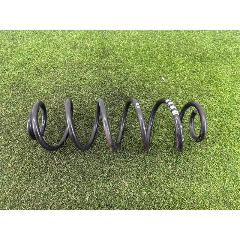 Пружина подвески (подвеска) AUDI A4 B8 2012 2.0 CAEB 8K0511115DE