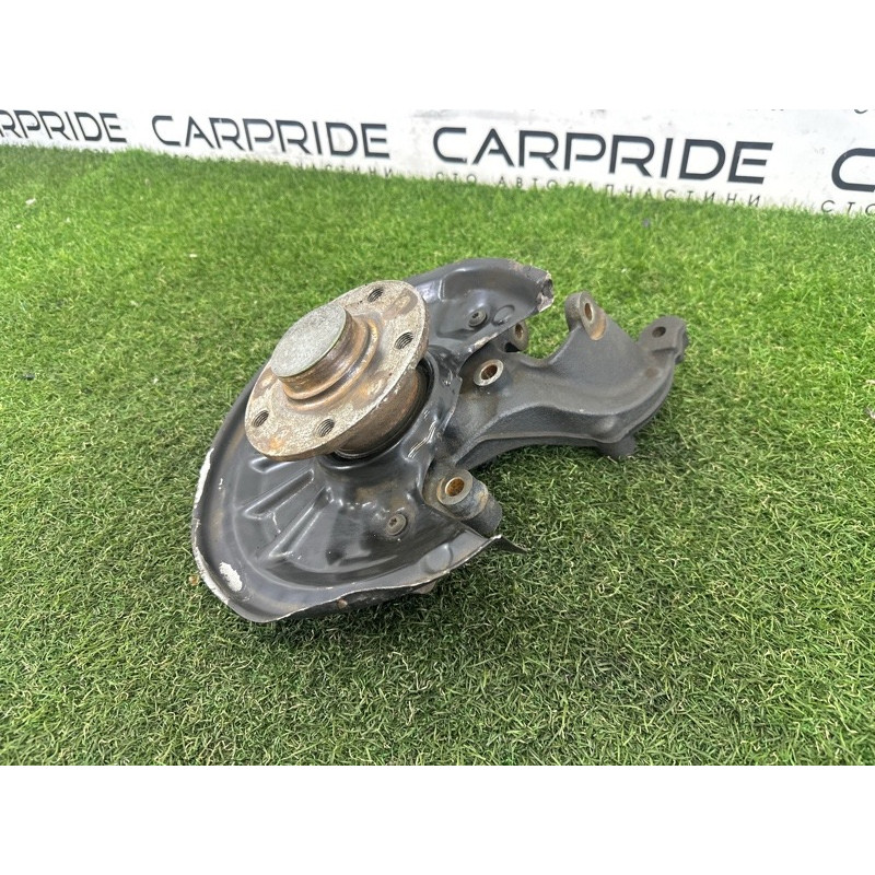 Цапфа подвески (подвеска) AUDI A3 8V 2015 1.8 CNSB 5Q0505435F