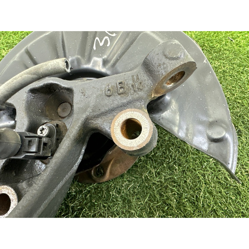 Цапфа подвески (подвеска) AUDI A3 8V 2015 1.8 CNSB 5Q0505435F