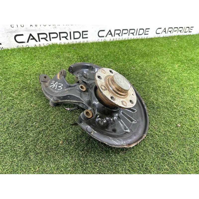Цапфа подвески (подвеска) AUDI A3 8V 2015 1.8 CNSB 5Q0505436F