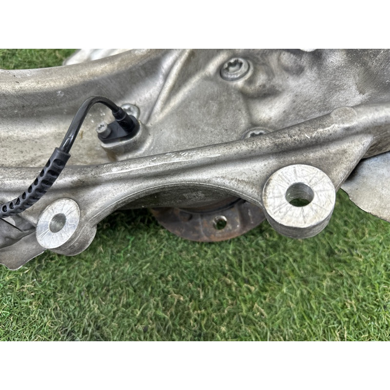 Поворотный кулак (подвеска) BMW 5-series F10 2015 2.0 N20 31216775769