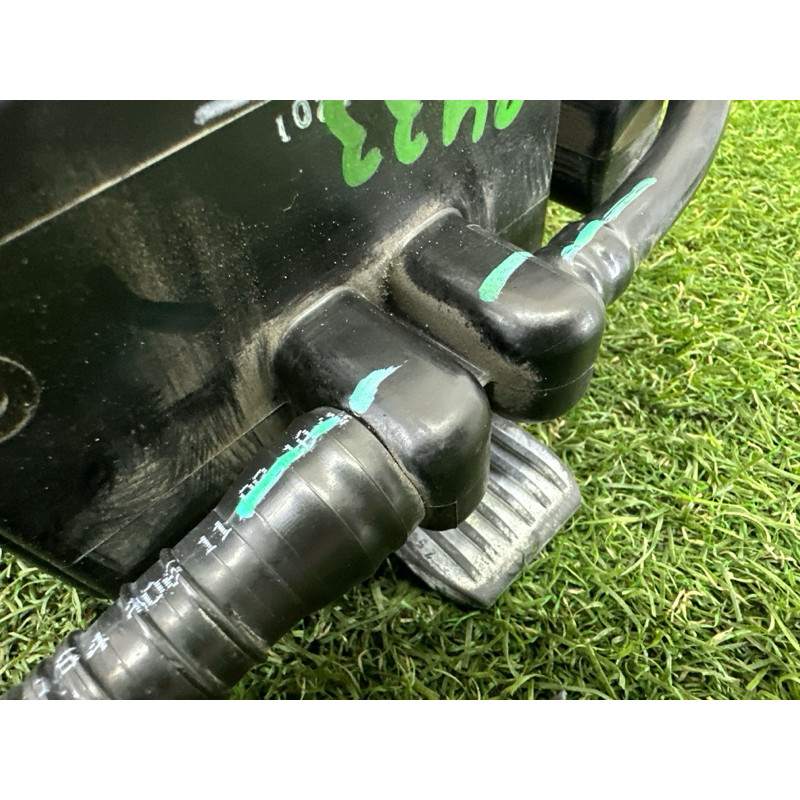 Абсорбер топливный (топливная система) BMW X5 E70 2011 3.0 N55B30 16117164407