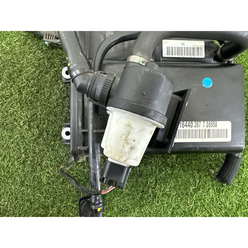 Абсорбер топливный (топливная система) BMW X5 E70 2011 3.0 N55B30 16117164407