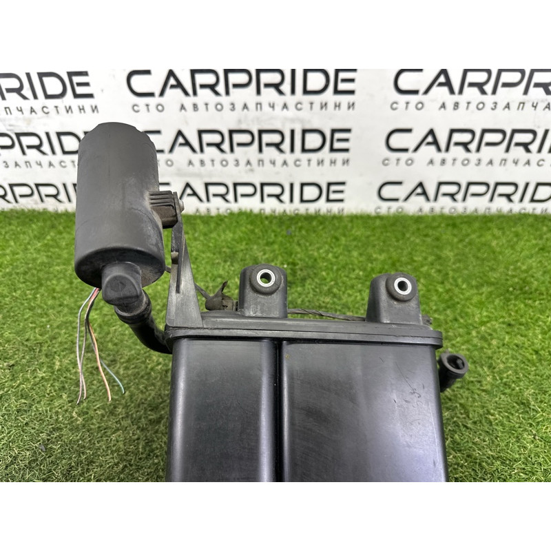 Абсорбер топливный (топливная система) BMW X5 E70 2011 3.0 N55B30 16117164407