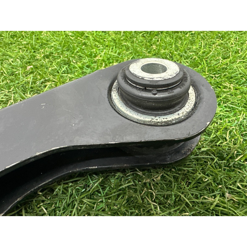 Рычаг подвески (подвеска) BMW X1 F48 2016 2.0 B46B20 33306895885