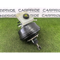 Вакуумный усилитель тормозов в сборе