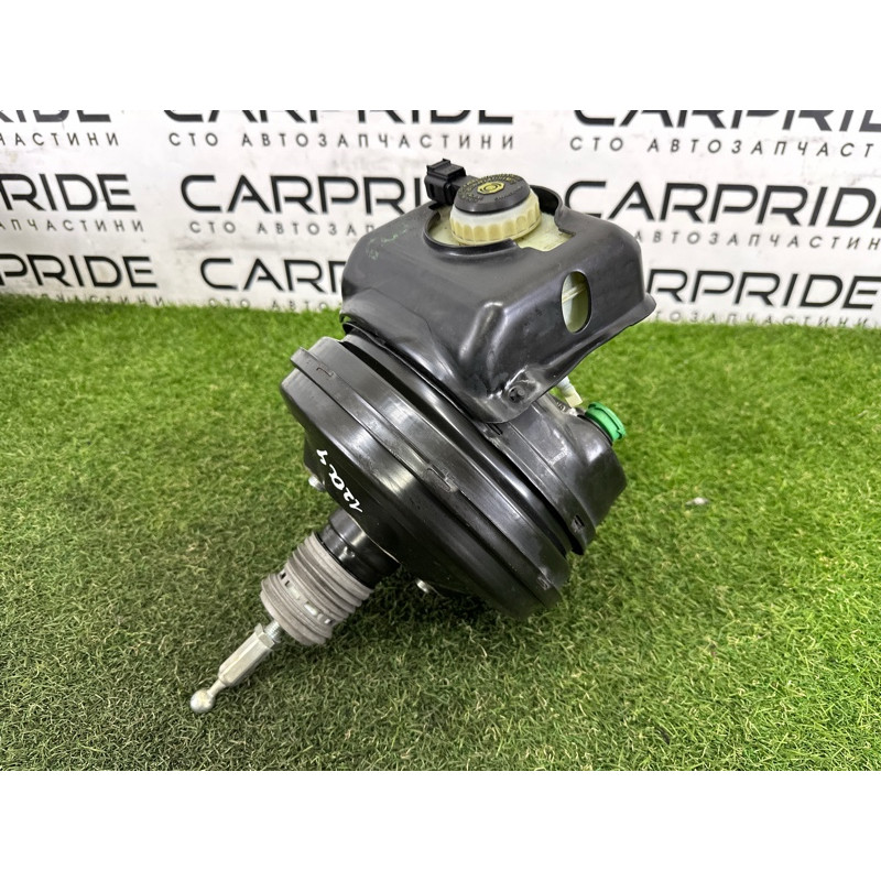 Вакуумный усилитель тормозов в сборе (тормозная система) AUDI A4 B8 2012 2.0 CAEB 8K0612107B