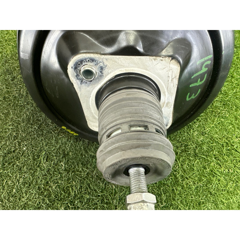 Вакуумный усилитель тормозов в сборе (тормозная система) AUDI A4 B8 2012 2.0 CAEB 8K0612107B