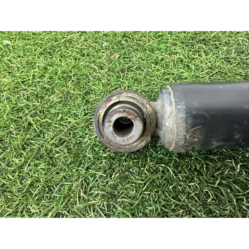 Амортизатор (подвеска) Nissan Rogue T32 2016 2.5 QR25DE E62104BA1C