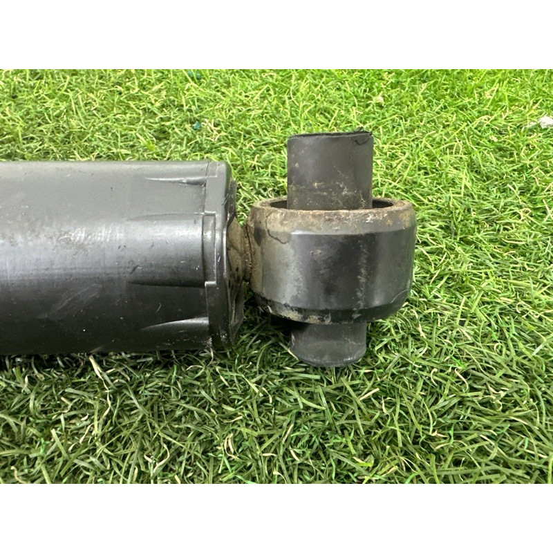 Амортизатор (подвеска) Nissan Rogue T32 2016 2.5 QR25DE E62104BA1C