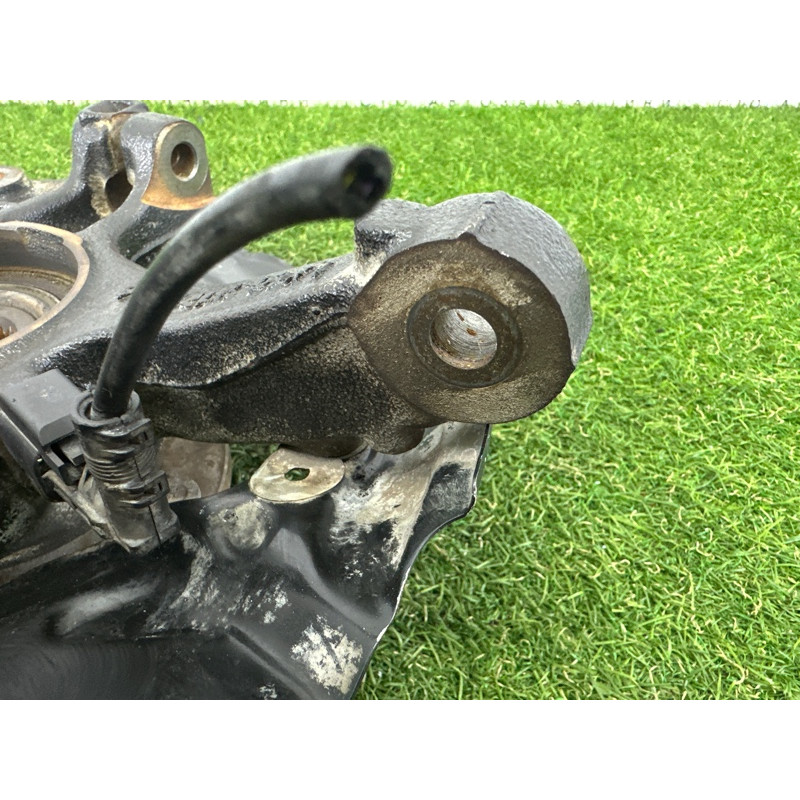 Поворотный кулак (подвеска) FORD ESCAPE MK4 2020 1.5 LX6Z3K186B