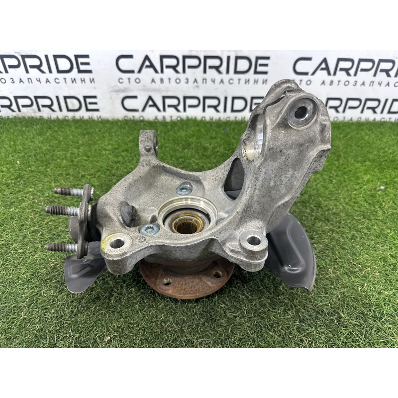 Поворотный кулак (подвеска) AUDI A3 8V 2015 1.8 CNSB 5Q0407253A