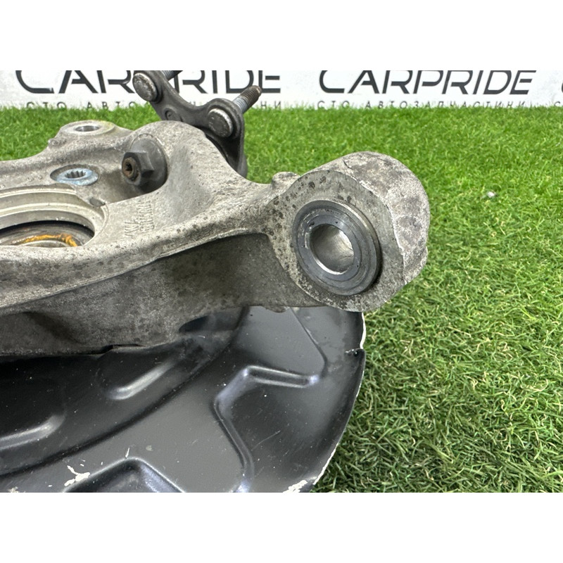 Поворотный кулак (подвеска) AUDI A3 8V 2015 1.8 CNSB 5Q0407253A