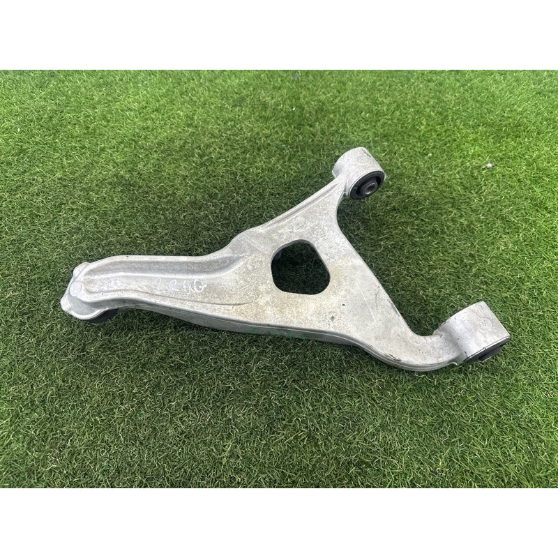 Рычаг подвески (подвеска) Nissan Rogue T33 2021 2.5 PR25DD 555026RR0A