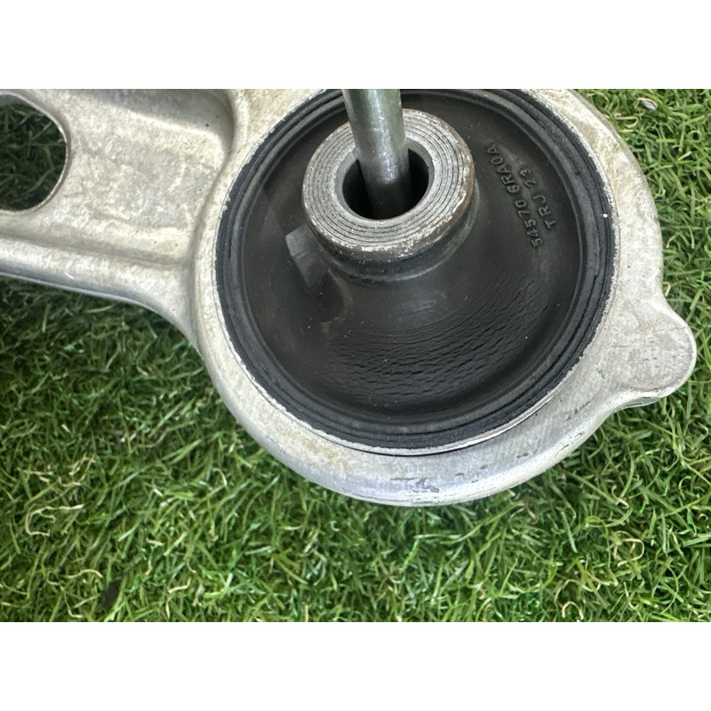 Рычаг подвески (подвеска) Nissan Rogue T33 2021 2.5 PR25DD 545016RA0B