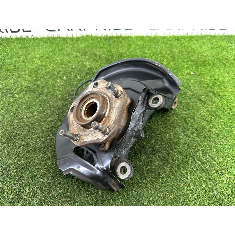 Поворотный кулак (подвеска) Nissan Rogue T32 2016 2.5 QR25DE 400144BA0A