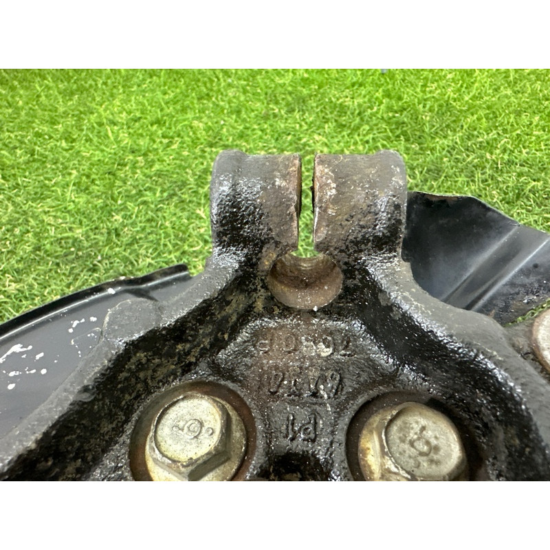 Поворотный кулак (подвеска) Nissan Rogue T32 2016 2.5 QR25DE 400144BA0A