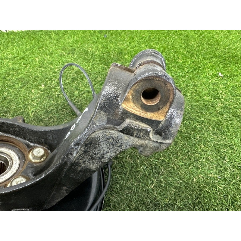 Поворотный кулак (подвеска) Nissan Rogue T32 2016 2.5 QR25DE 400144BA0A