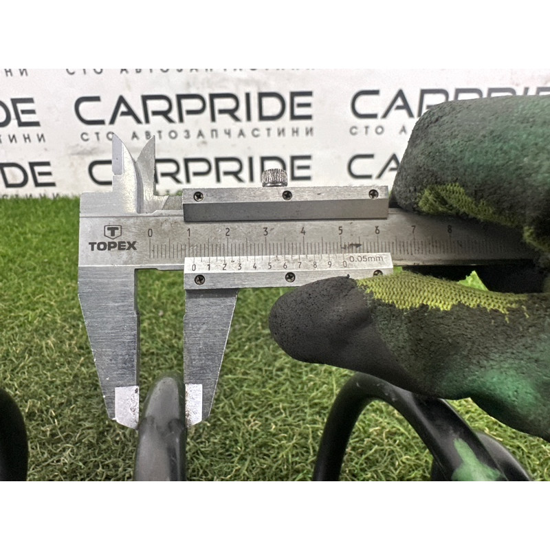 Пружина подвески (подвеска) AUDI A4 B8 2012 2.0 CAEB 8K0511115DF