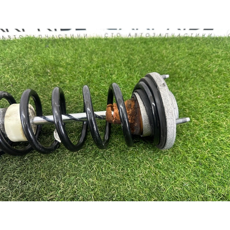 Амортизатор в сборе (подвеска) BMW 5-series F10 2015 2.0 N20 33526863902