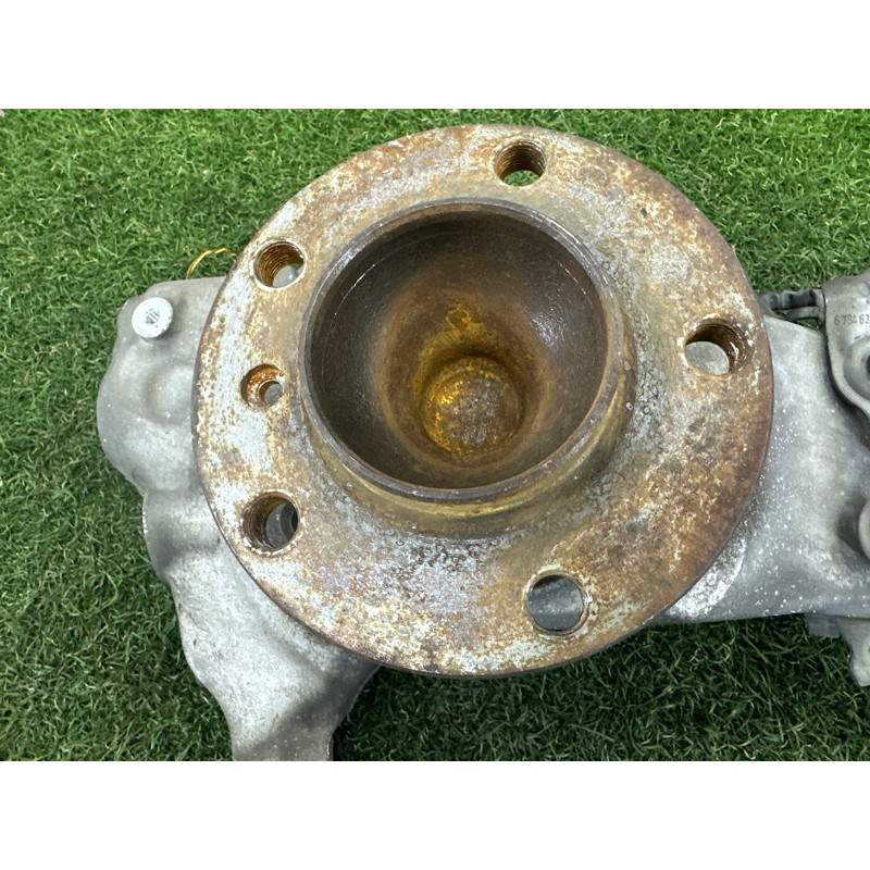 Поворотный кулак (подвеска) BMW 5-series F10 2015 2.0 N20 31216775770