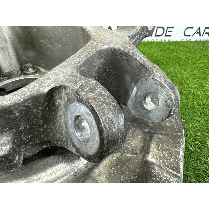 Цапфа подвески (подвеска) BMW 7-series F01 2011 3.0 N54 33326796498