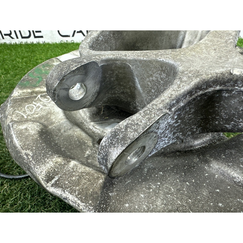 Цапфа подвески (подвеска) BMW 7-series F01 2011 3.0 N54 33326796498