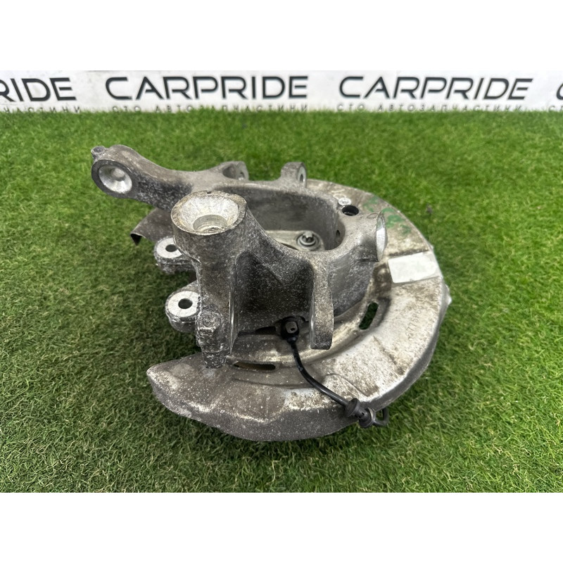 Цапфа подвески (подвеска) BMW 7-series F01 2011 3.0 N54 33326796498