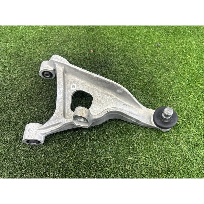 Рычаг подвески (подвеска) Nissan Rogue T33 2021 2.5 PR25DD 555016RR0A