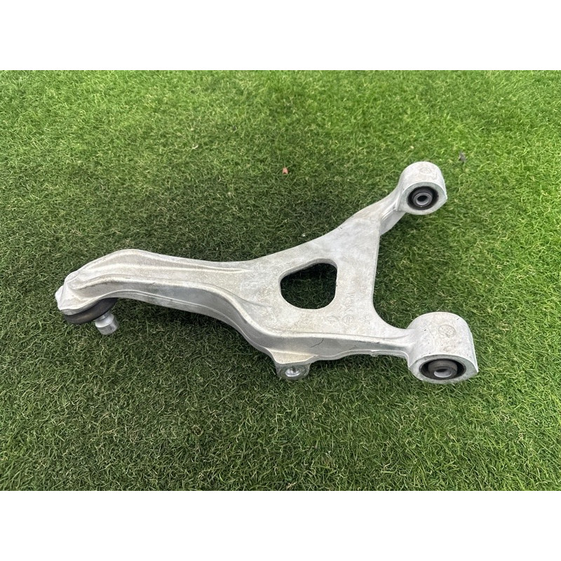 Рычаг подвески (подвеска) Nissan Rogue T33 2021 2.5 PR25DD 555016RR0A