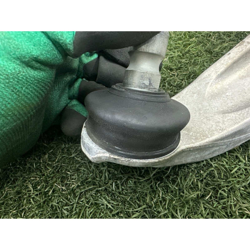 Рычаг подвески (подвеска) Nissan Rogue T33 2021 2.5 PR25DD 555016RR0A