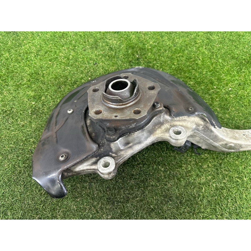 Поворотный кулак (подвеска) AUDI Q7 4M 2017 3.0 CREC 4M0407253J