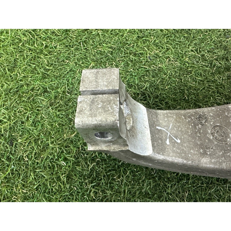 Поворотный кулак (подвеска) BMW 7-series F01 2011 3.0 N54 31216775768