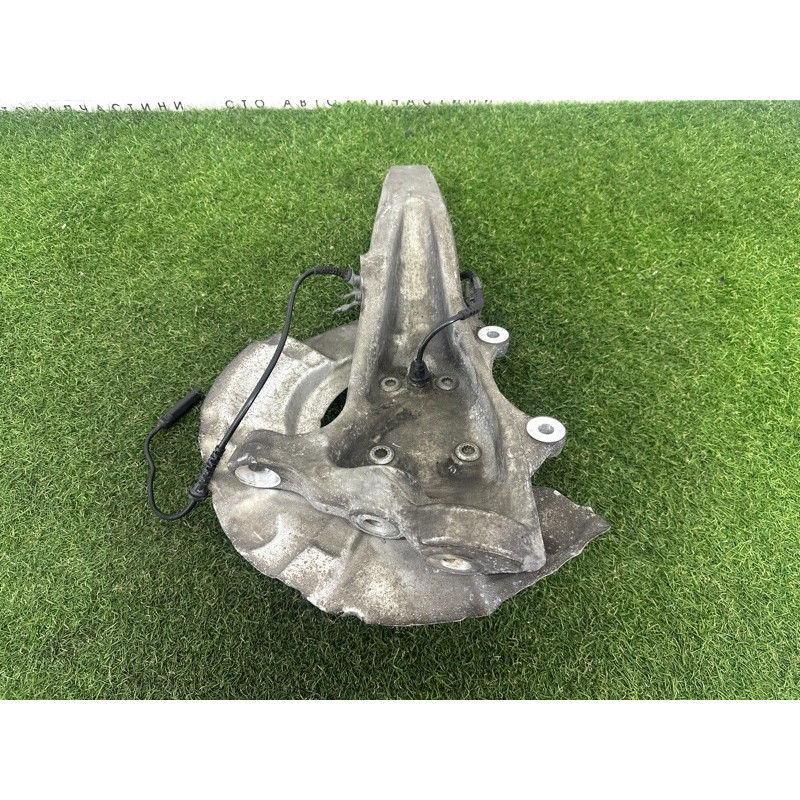 Поворотный кулак (подвеска) BMW 7-series F01 2011 3.0 N54 31216775768