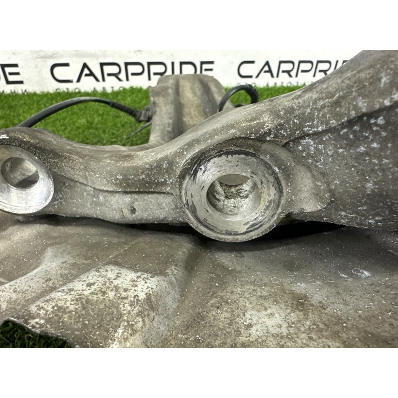 Поворотный кулак (подвеска) BMW 7-series F01 2011 3.0 N54 31216775768