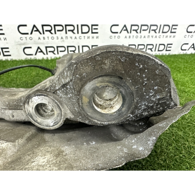 Поворотный кулак (подвеска) BMW 7-series F01 2011 3.0 N54 31216775768