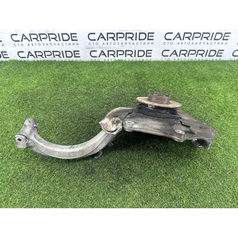 Поворотный кулак (подвеска) AUDI A4 B8 2012 2.0 CAEB 8K0407254AA